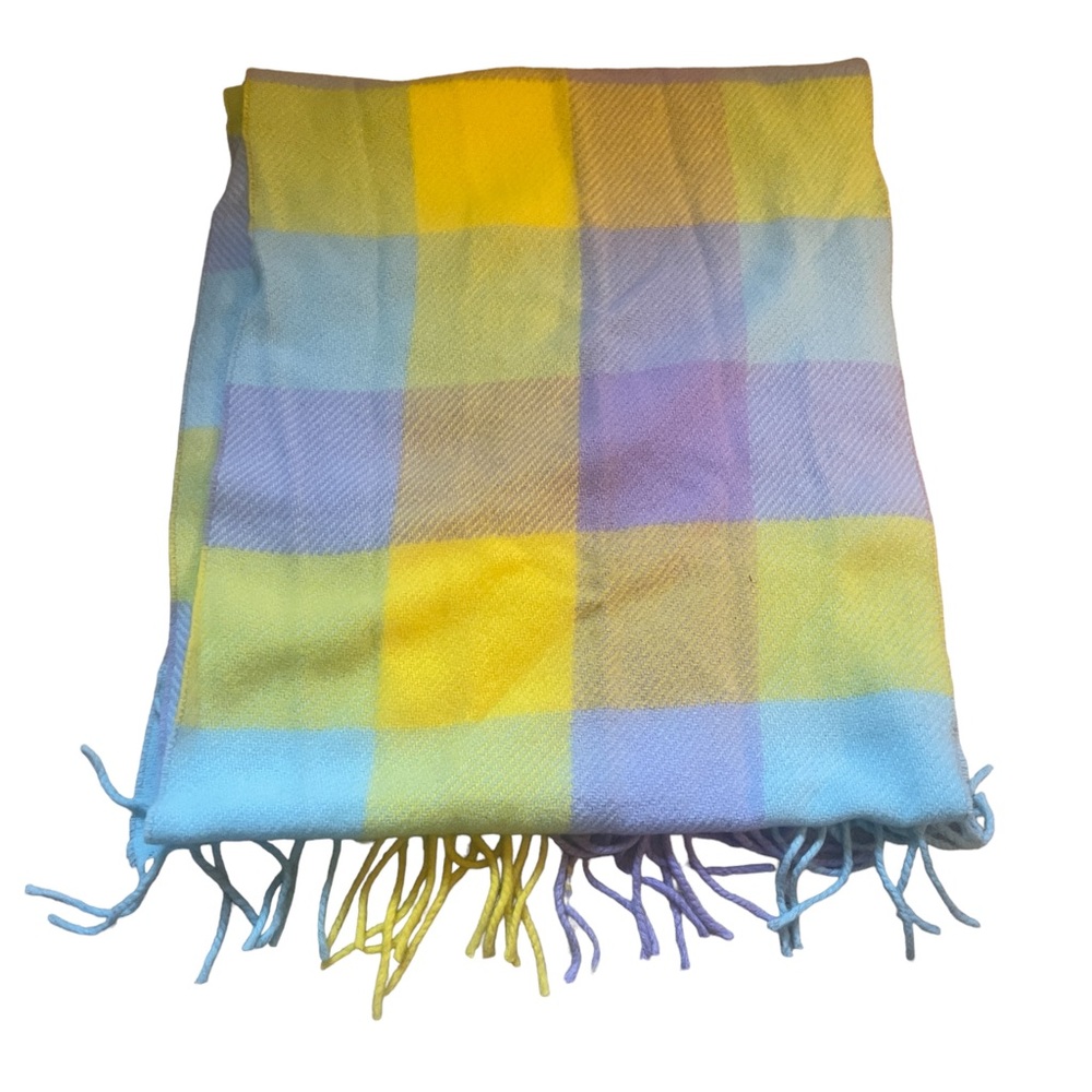 Unisex Lacoste L!VE Colored Check Wool Scarf in great condition.